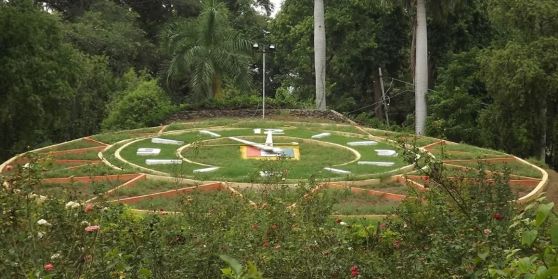 Sayaji Baug, Vadodara: Complete Guide to Kamati Baug - the City's 113-Acre Royal Gift