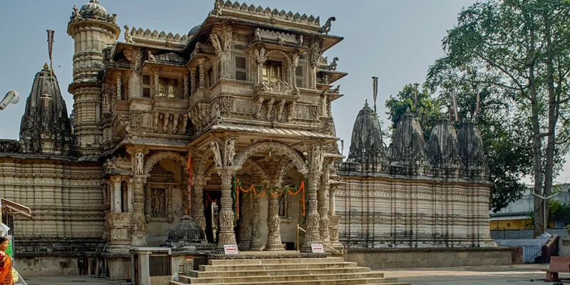 Hutheesing Jain Temple